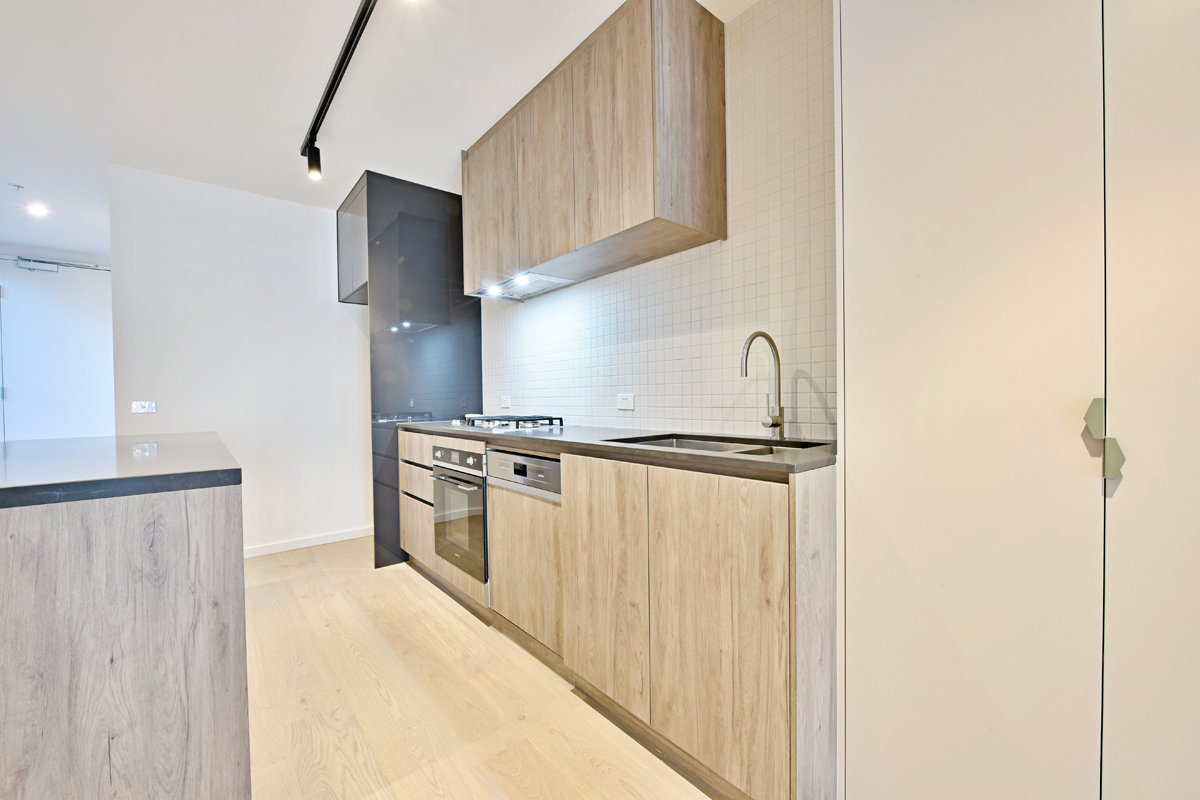 Gallery: 607/75 Wellington Street