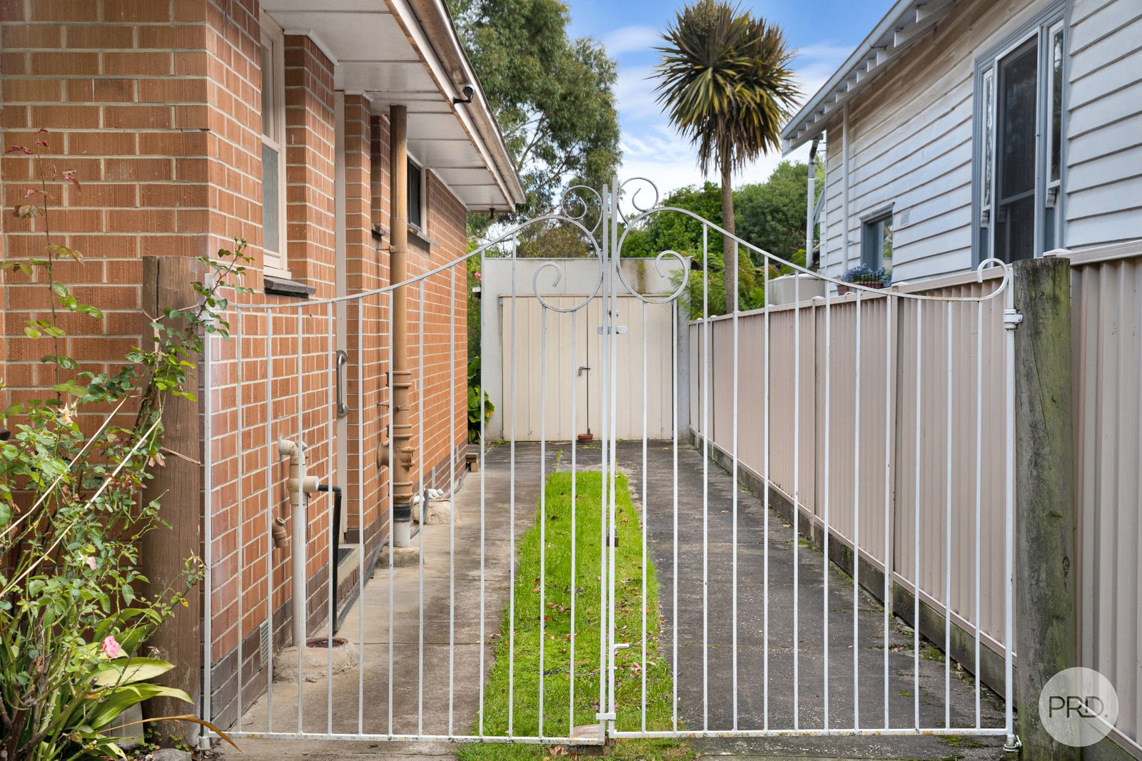 608 Ascot Street South REDAN 2