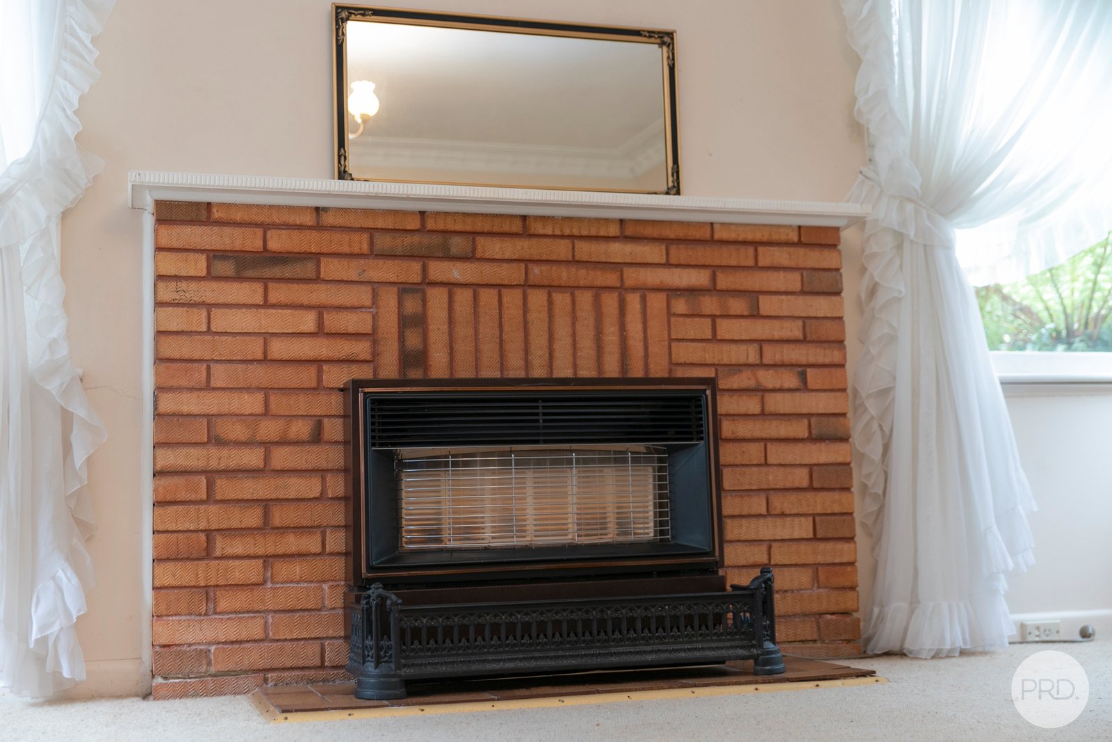 608 Ascot Street South REDAN 6