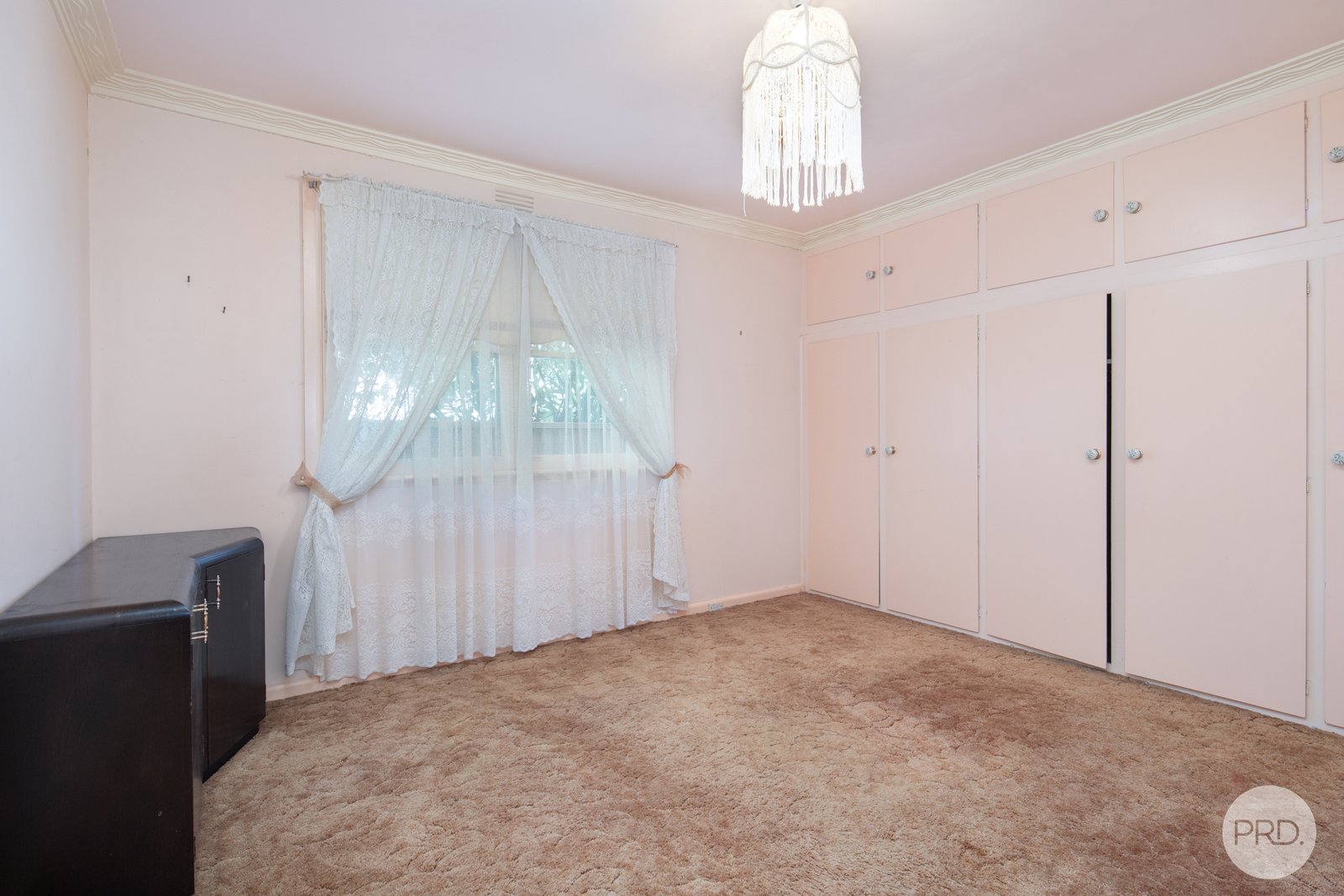 608 Ascot Street South REDAN 12