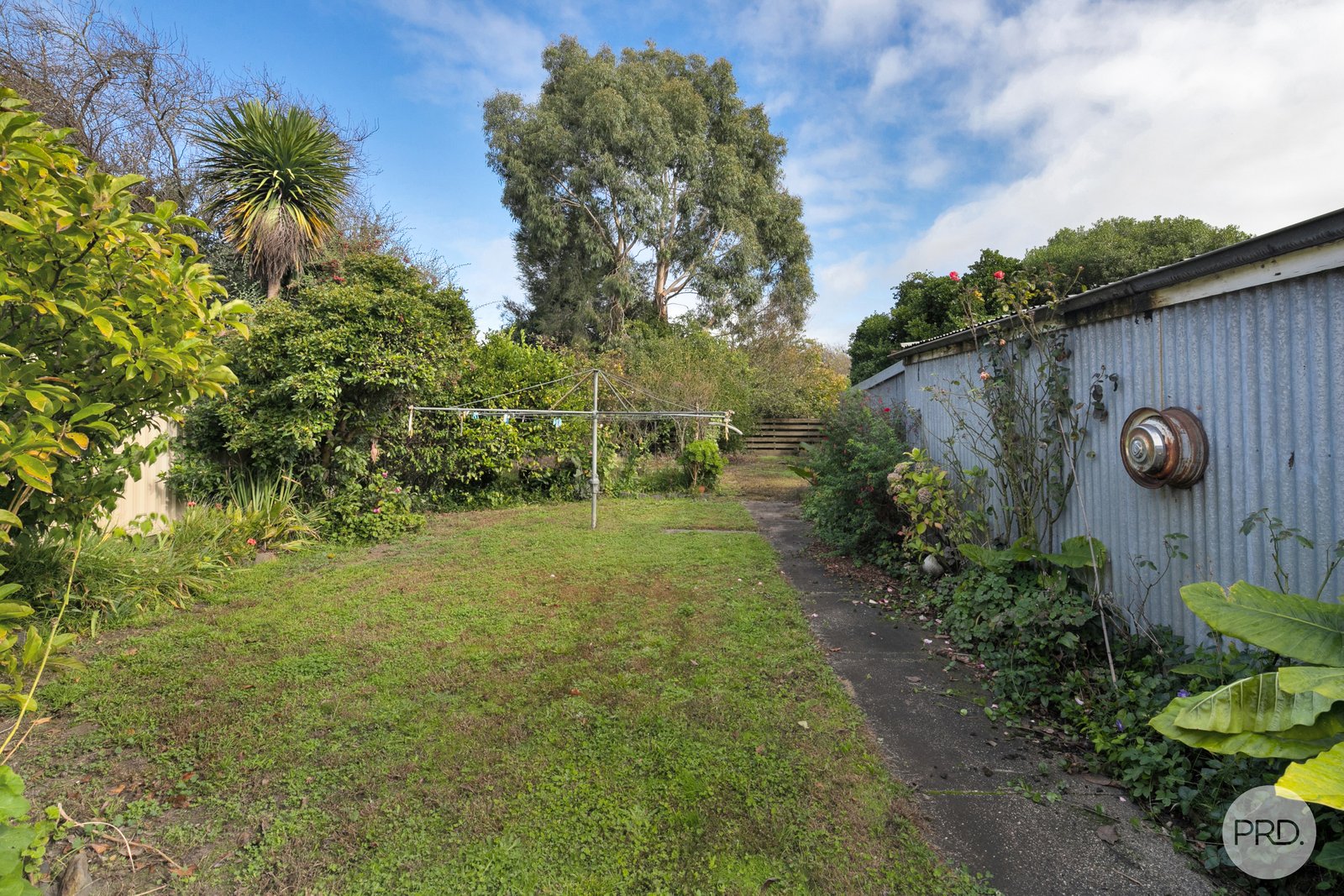 608 Ascot Street South REDAN 14