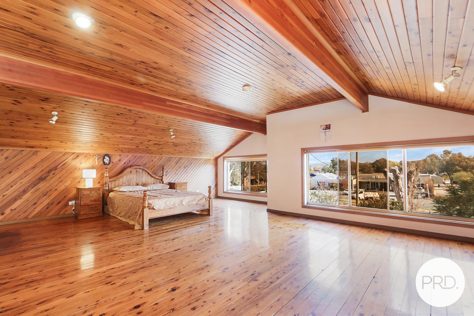 608 Webb Street SPRINGDALE HEIGHTS 5