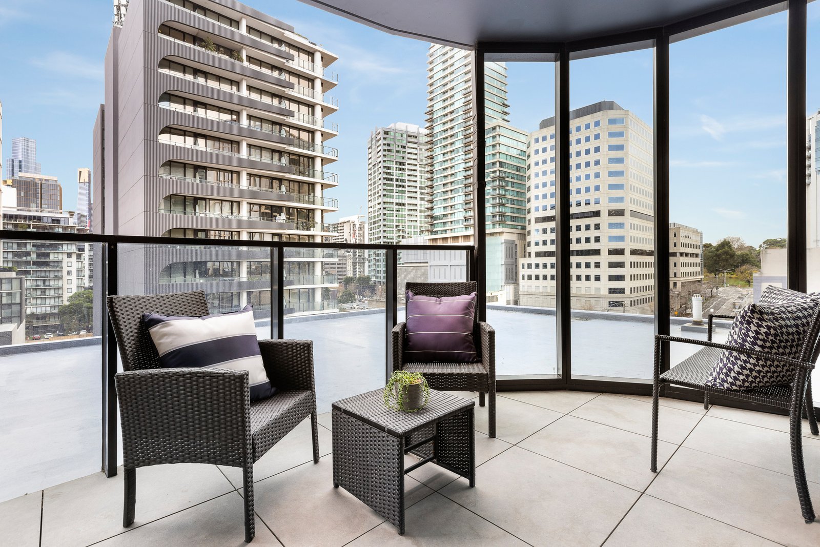 Gallery: 608/39 Park Street