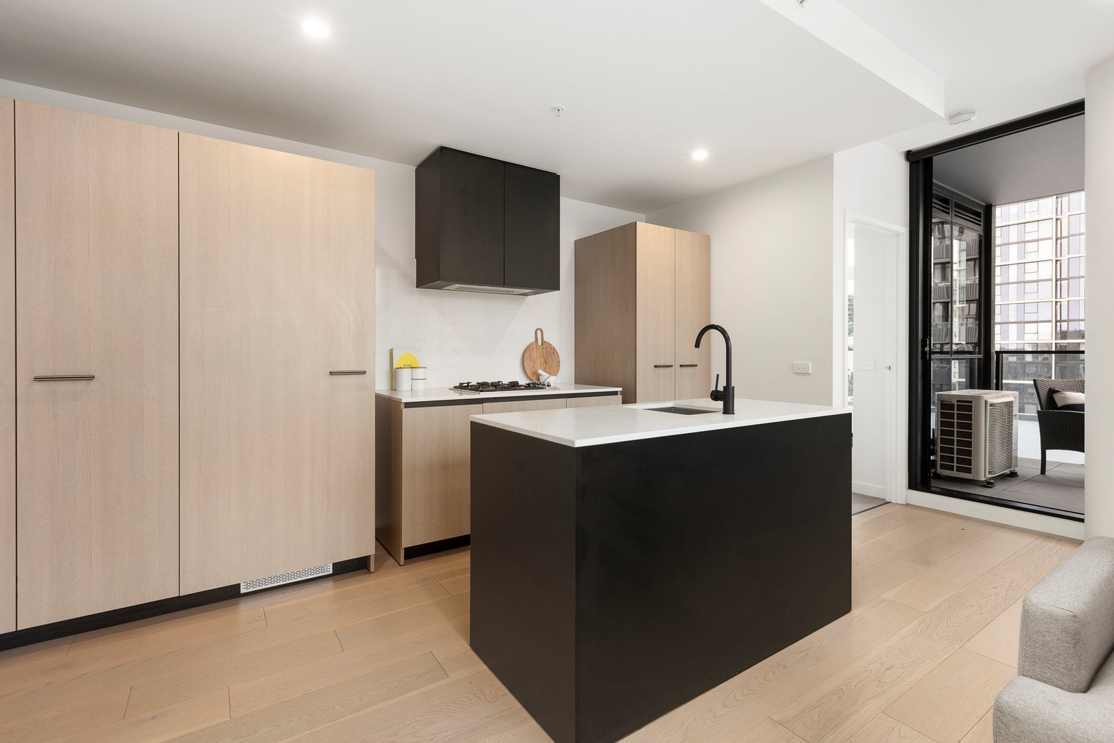 Gallery: 608/39 Park Street