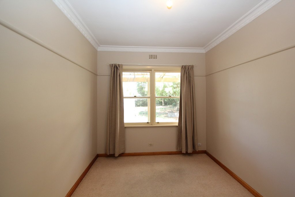 609 Nicholson Street BLACK HILL 11