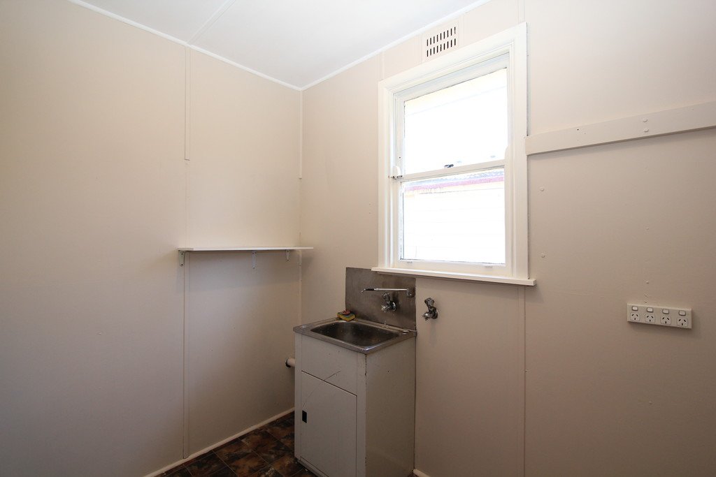 609 Nicholson Street BLACK HILL 12