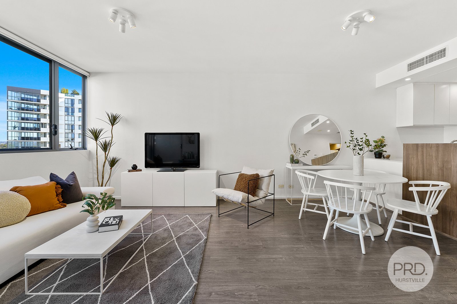 609/103 Forest Road HURSTVILLE 2