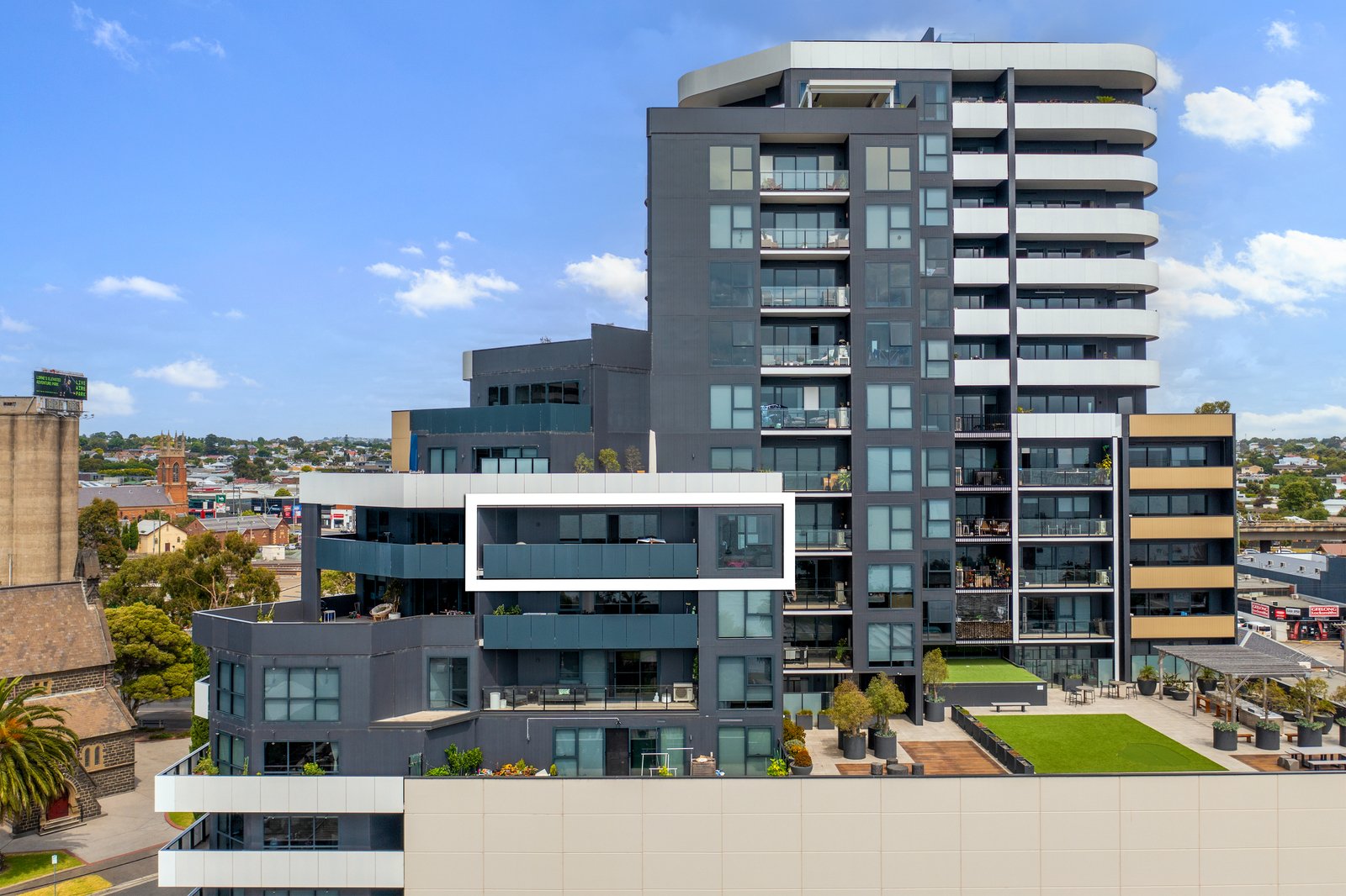 Gallery: 609/18 Malone Street