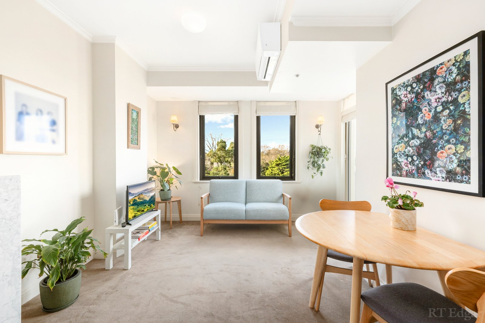 Real Estate and Property in 609/360 St Kilda Road, Melbourne, VIC