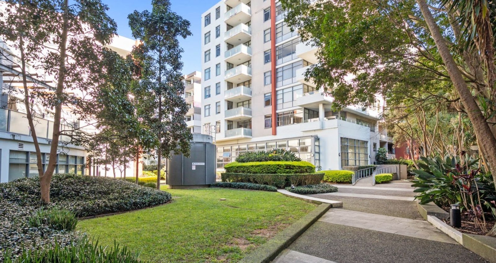 609/717 Anzac Parade MAROUBRA 11