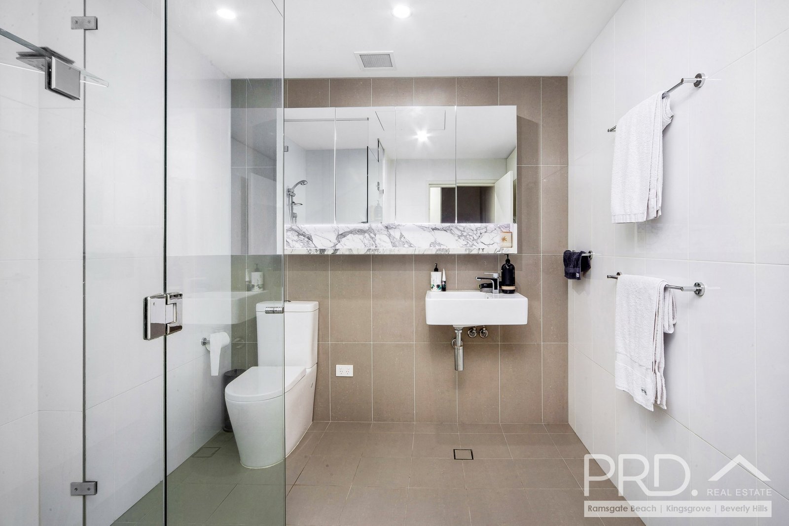 609/8 Wharf Road GLADESVILLE 5