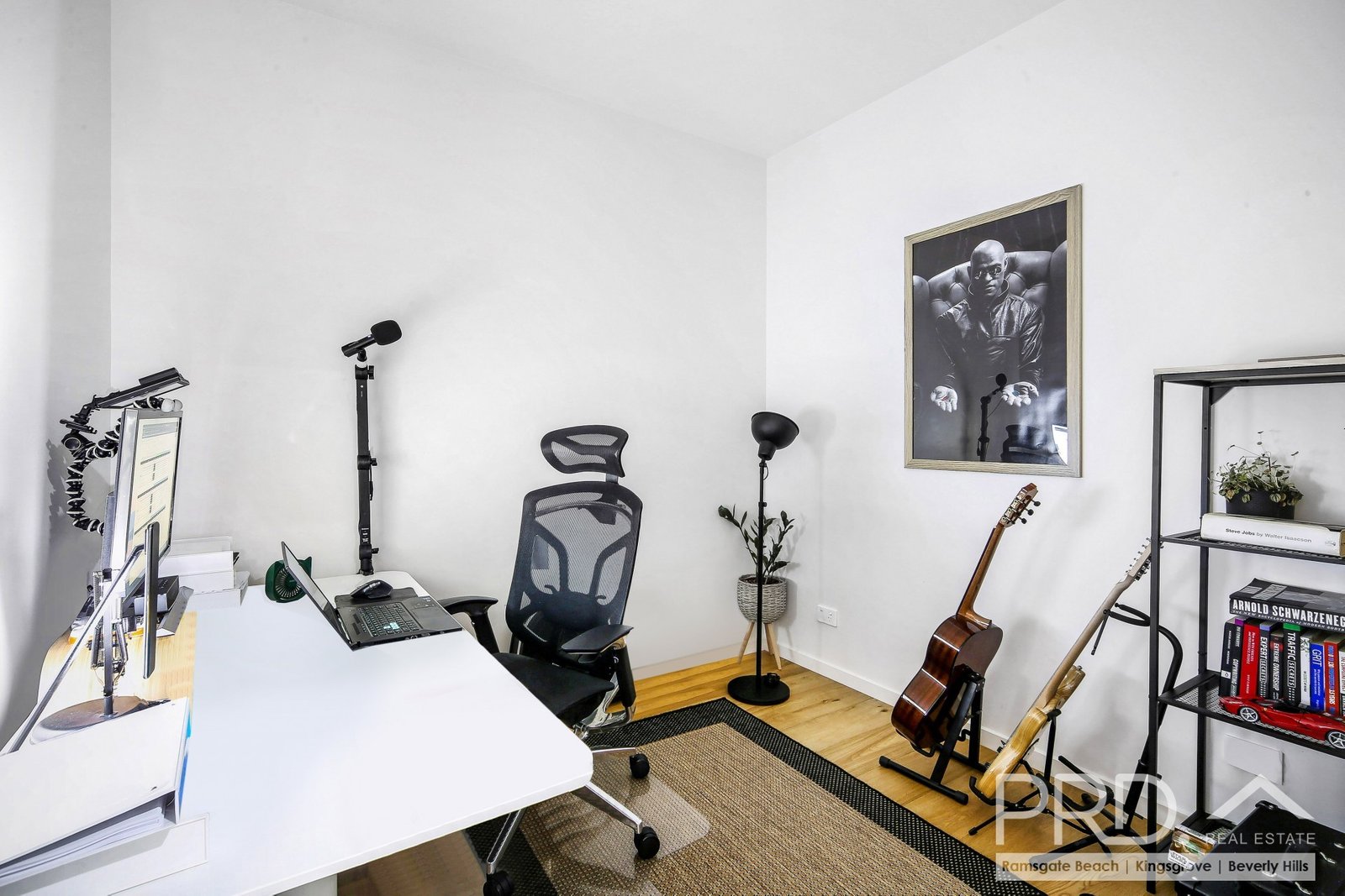 609/8 Wharf Road GLADESVILLE 8