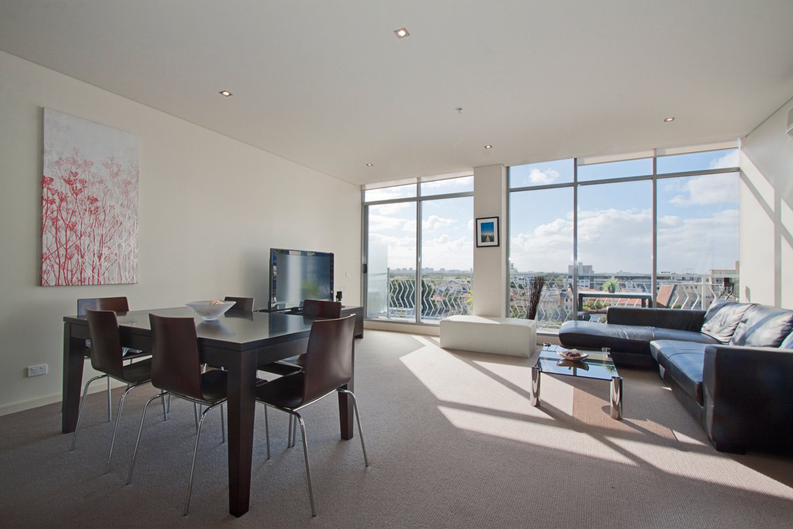 Gallery: 609/93 Dow Street