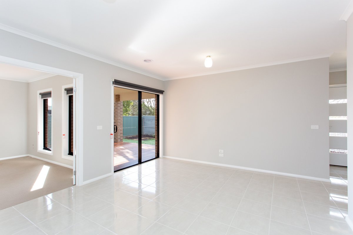 Gallery: 60A Birdwood Avenue