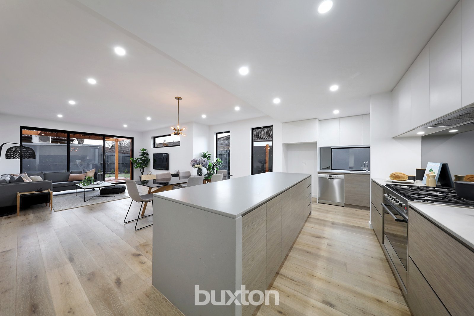Gallery: 60a Railway Crescent