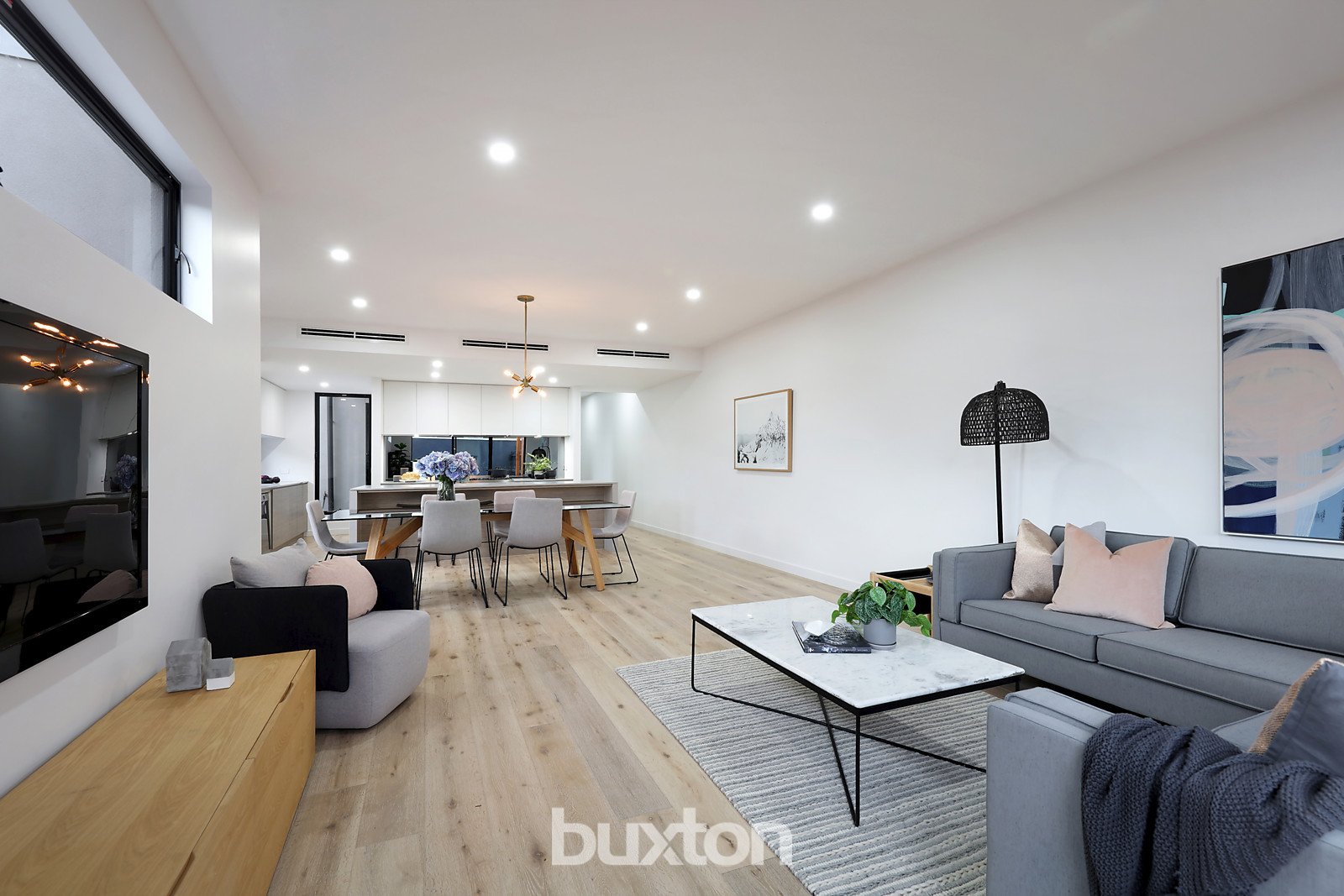 Gallery: 60a Railway Crescent