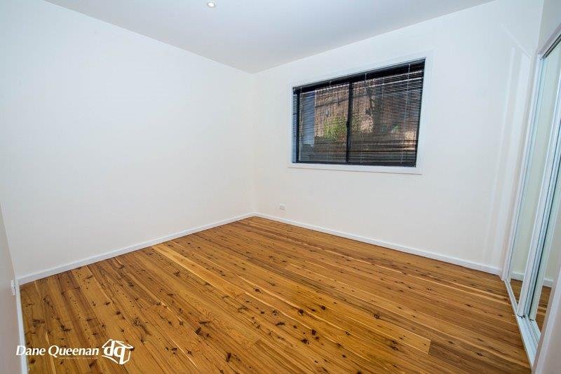 60a Ronald Avenue SHOAL BAY 22