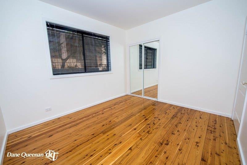 60a Ronald Avenue SHOAL BAY 23