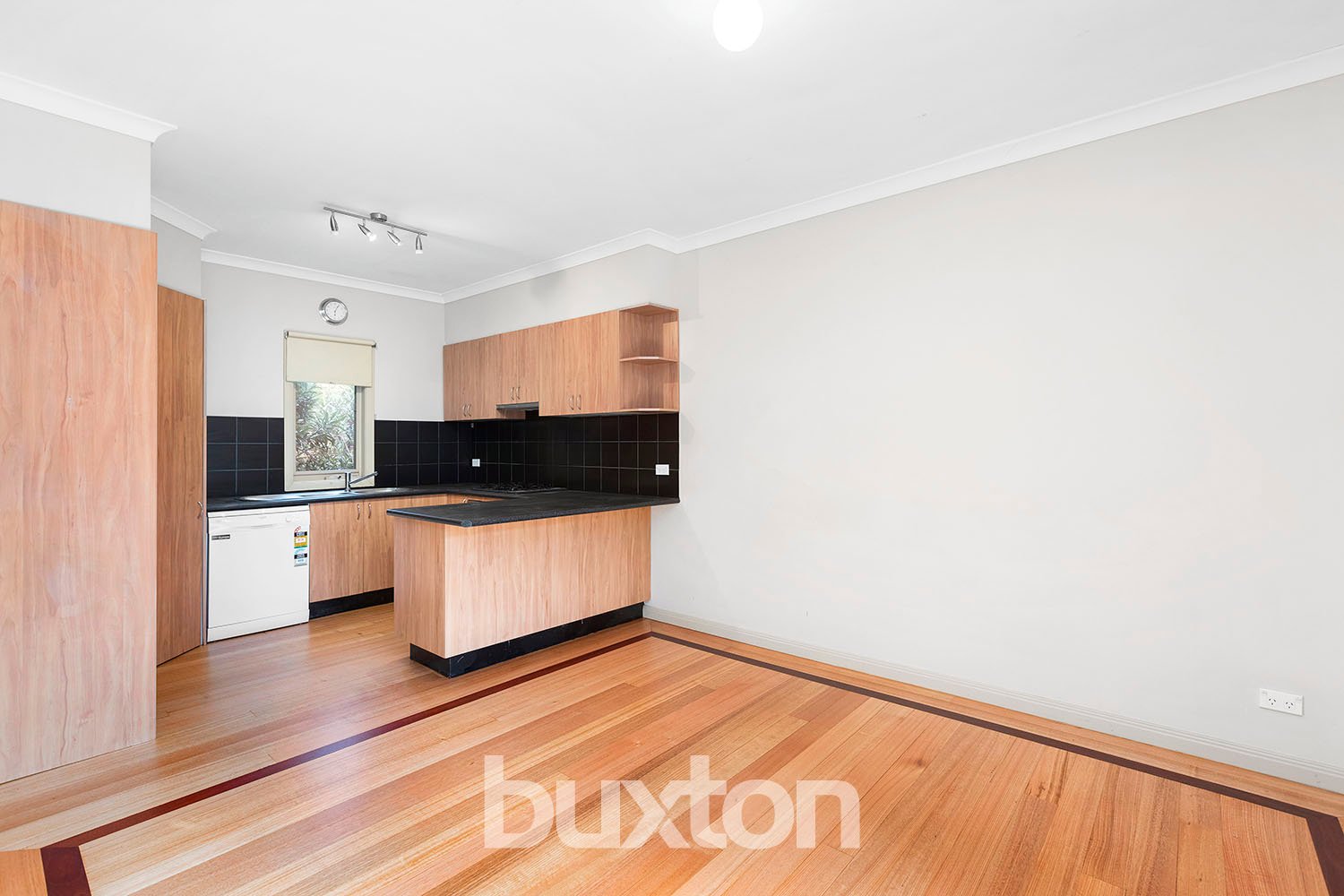 Gallery: 6/1-3 Albert Street