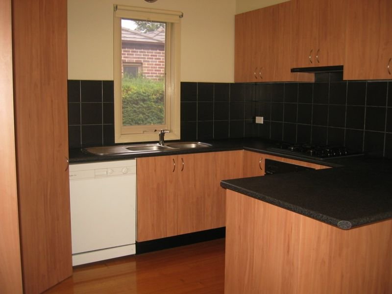 Gallery: 6/1-3 Albert Street