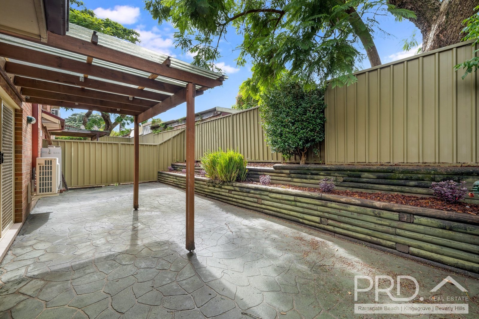 6/1-3 Mercury Street BEVERLY HILLS 6