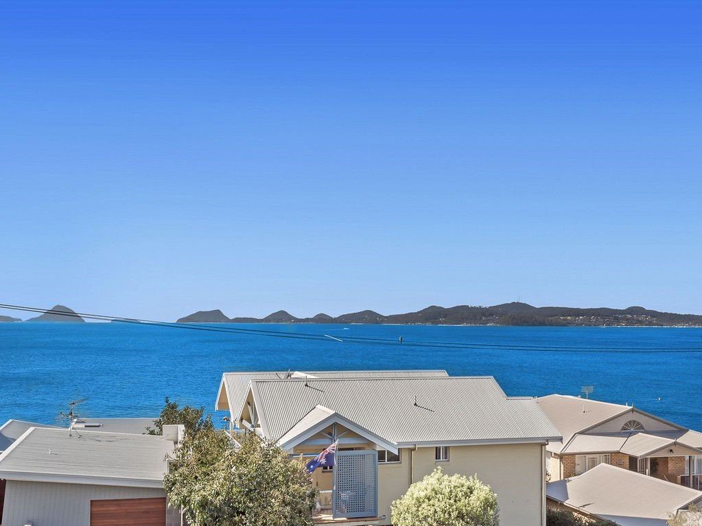 6/1-3 Mitchell Street SOLDIERS POINT 3