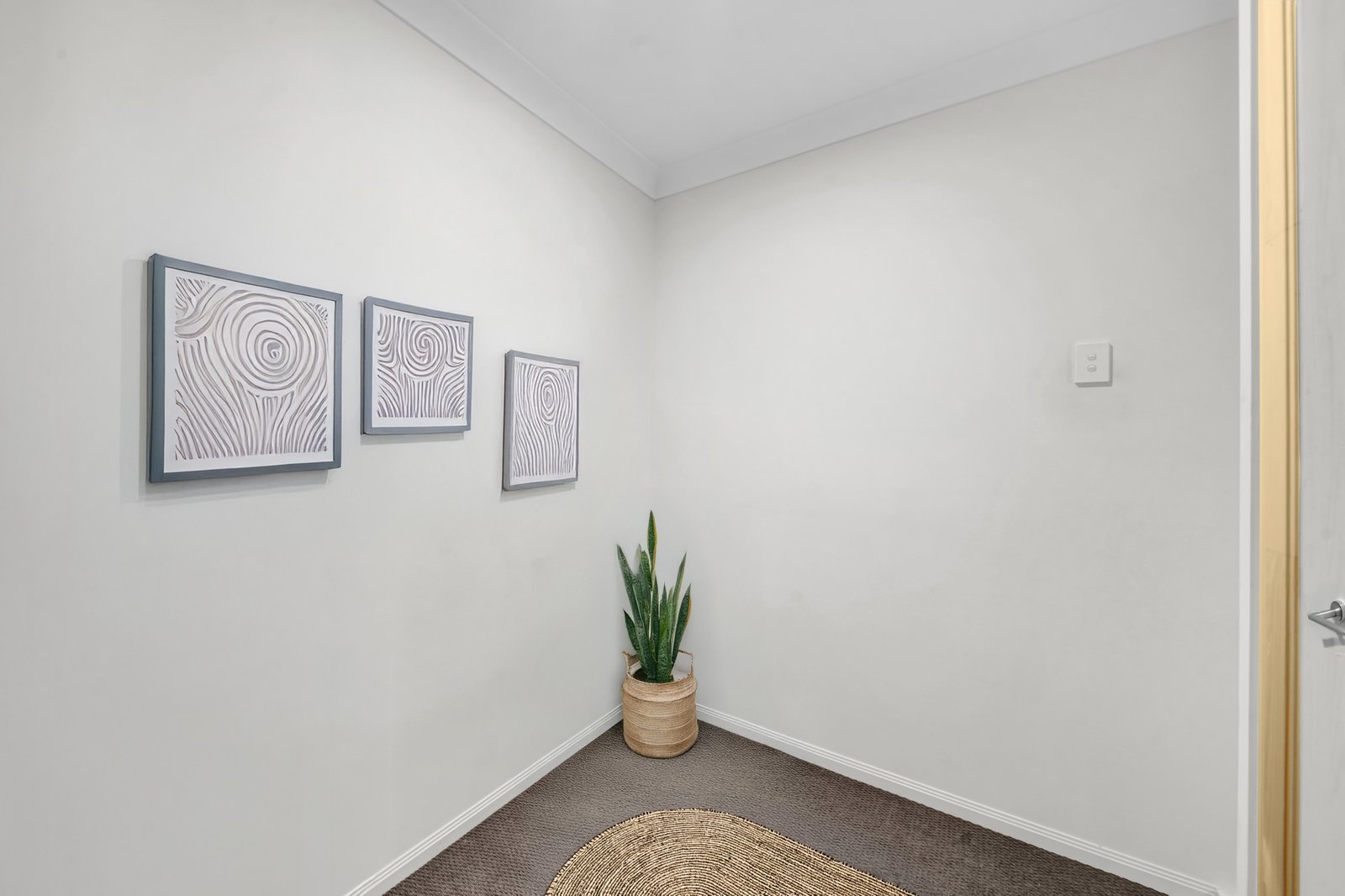 6/1-9 ARTHUR Street ORMISTON 8