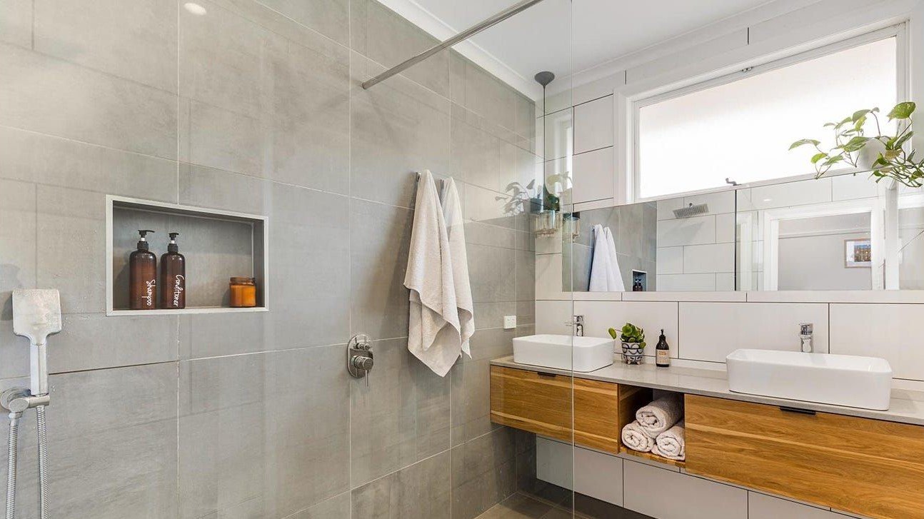 Real Estate and Property in 61 Beauchamp Street, Kyneton, VIC