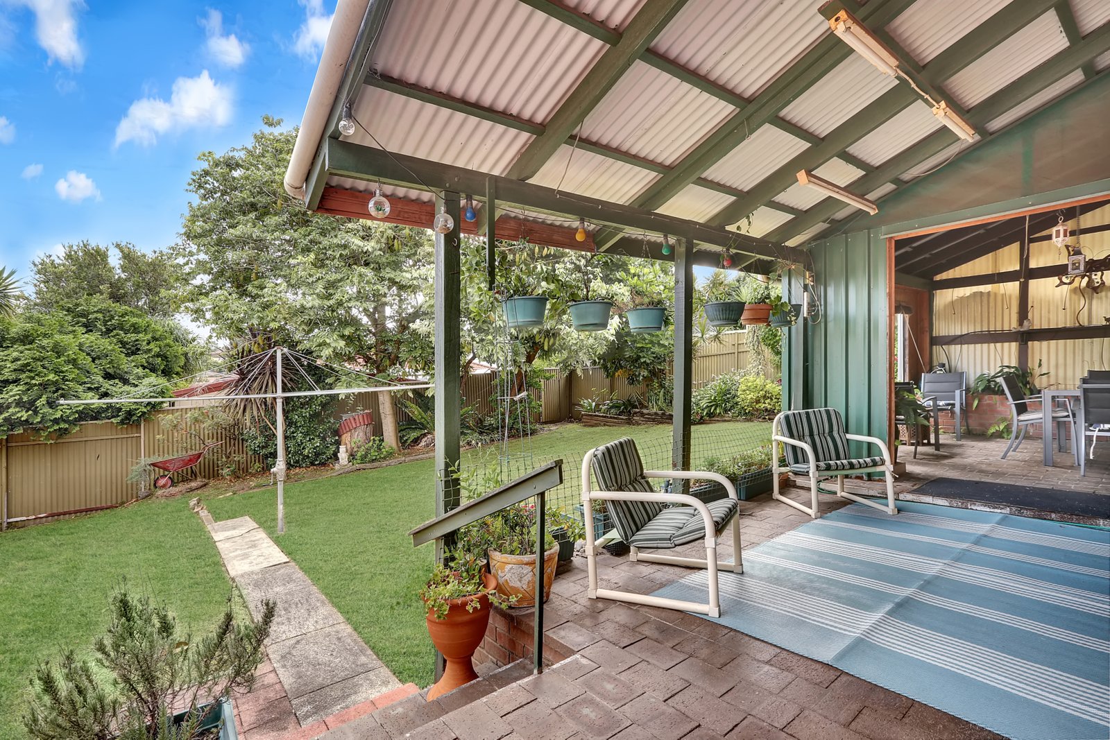 61 Beltana Avenue DAPTO 8