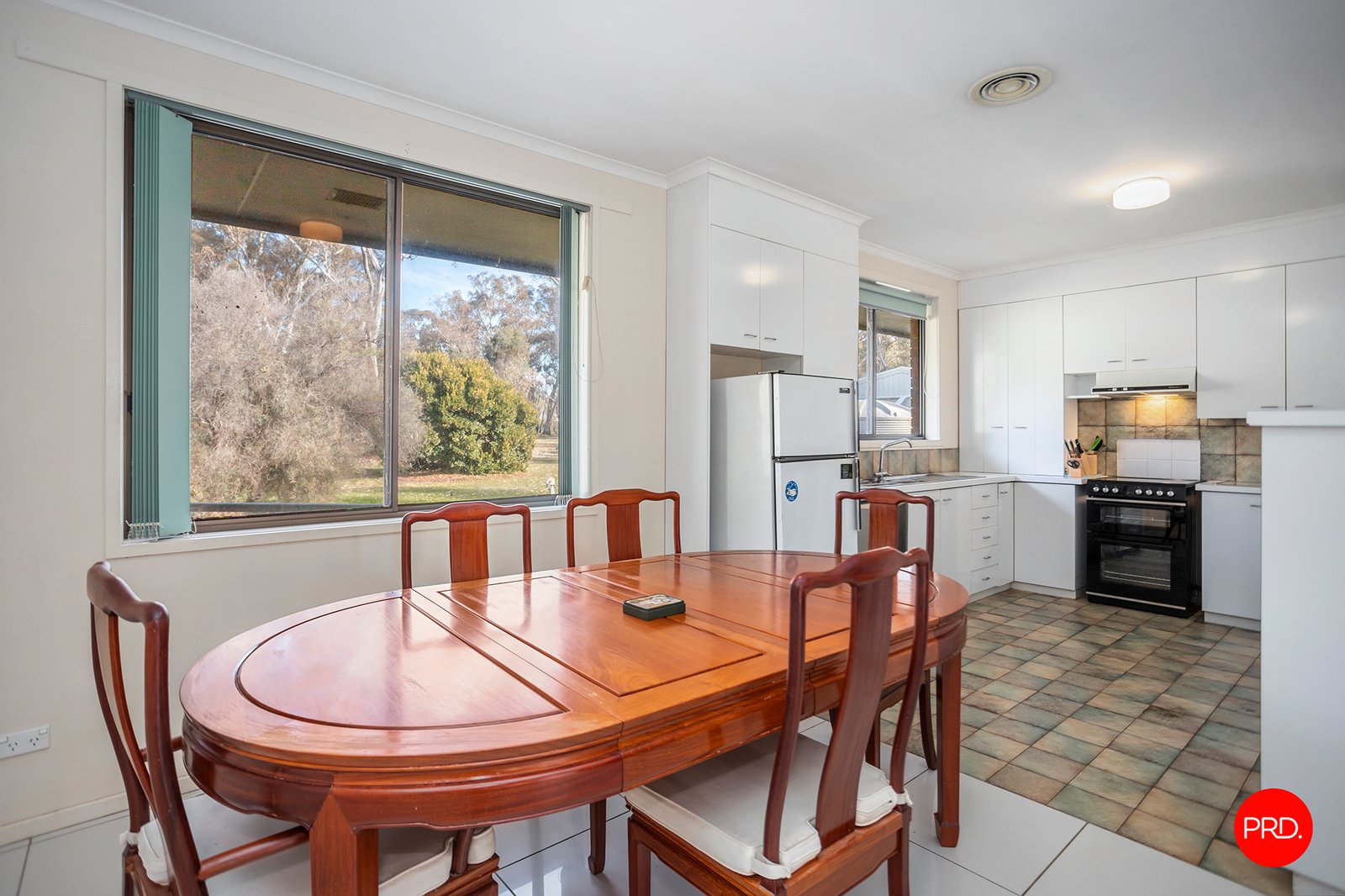 61 Bennetts Road LONGLEA 9