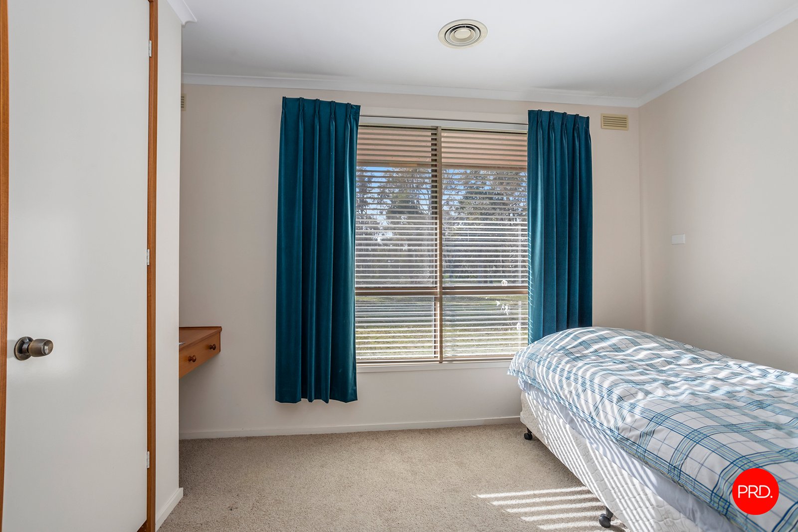 61 Bennetts Road LONGLEA 16