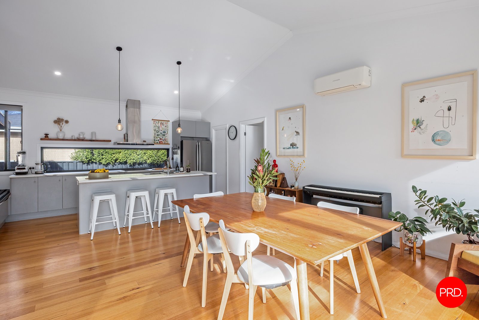 61 Blakeley Road CASTLEMAINE 6