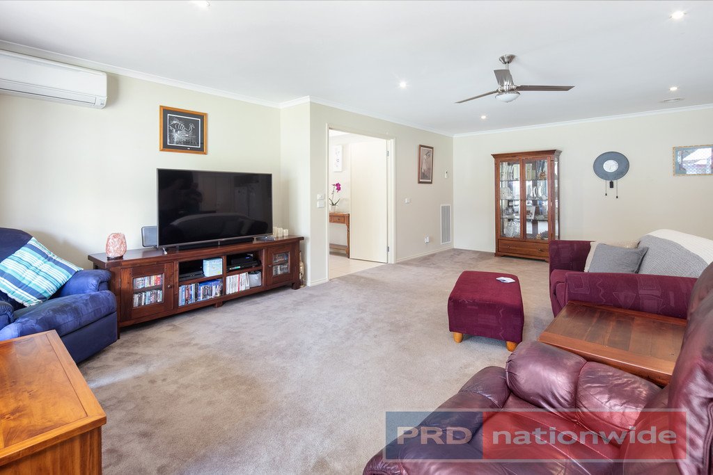 61 Briardale Avenue ENFIELD 5