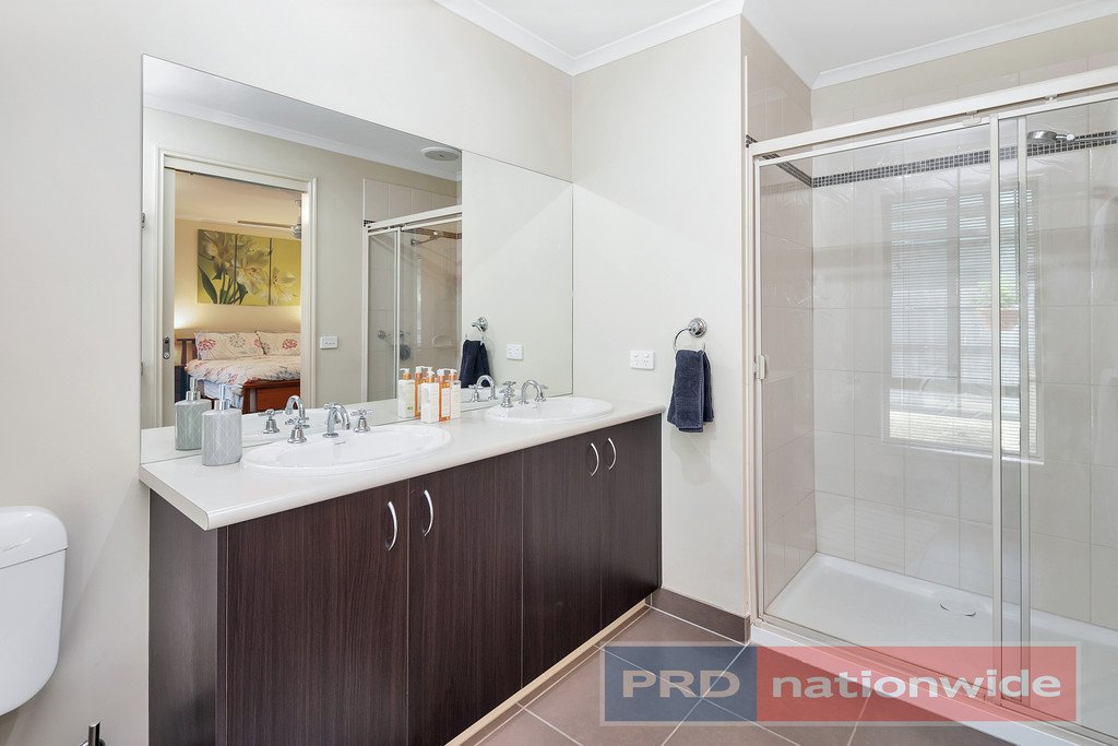 61 Briardale Avenue ENFIELD 7