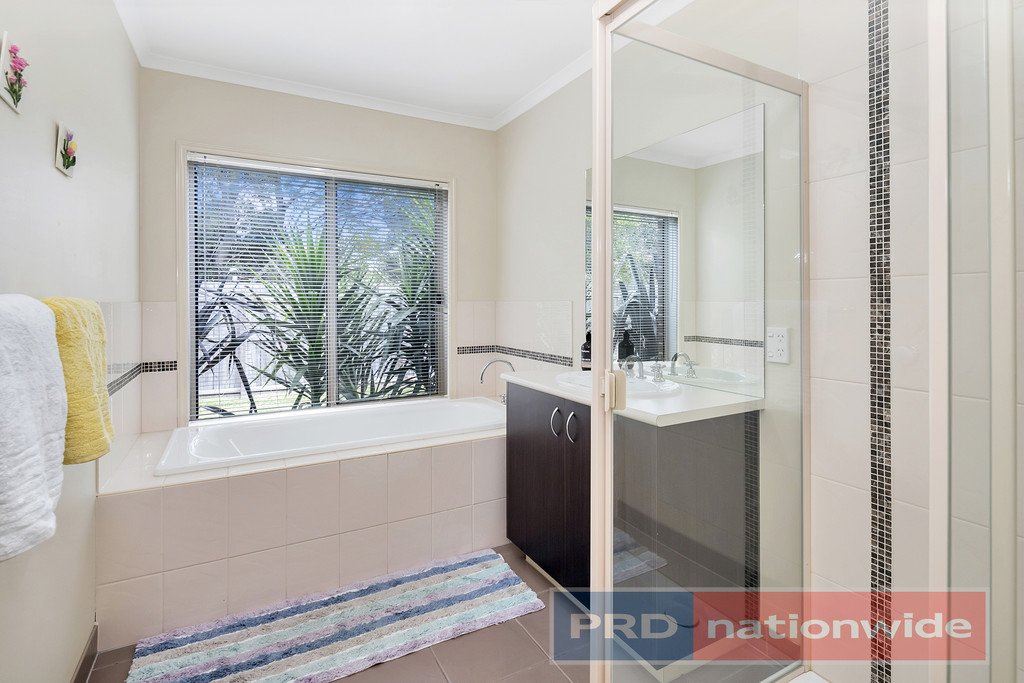 61 Briardale Avenue ENFIELD 11