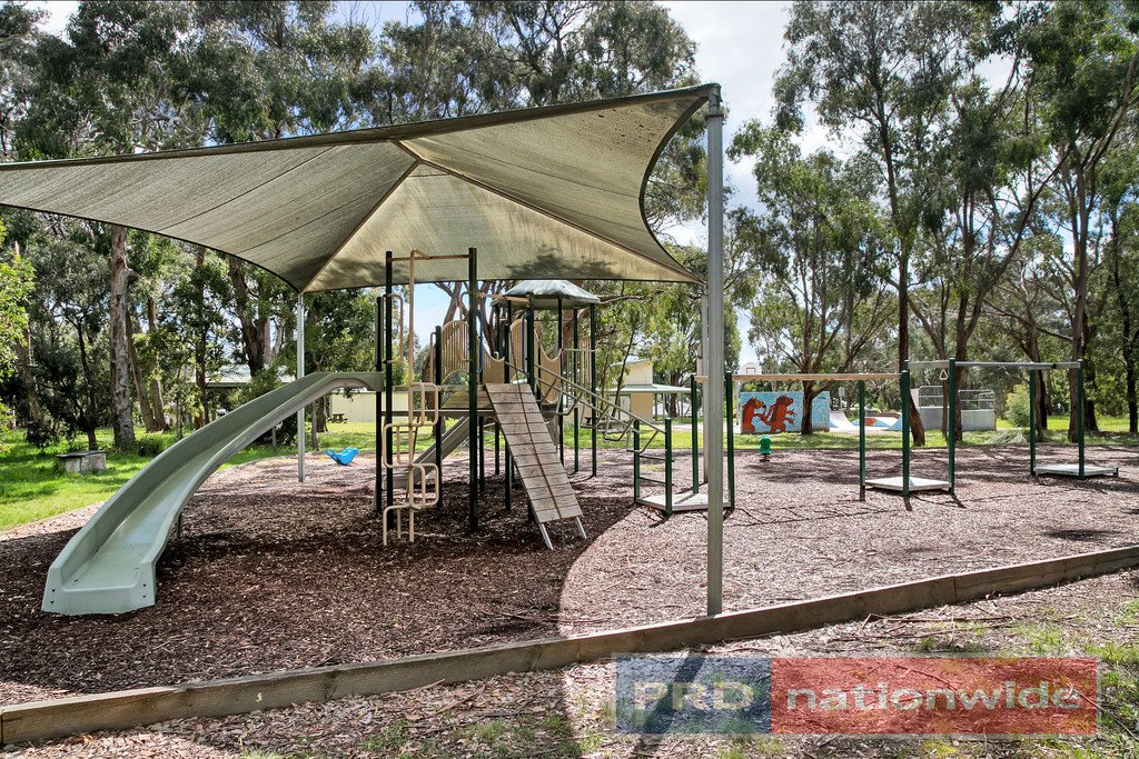 61 Briardale Avenue ENFIELD 18