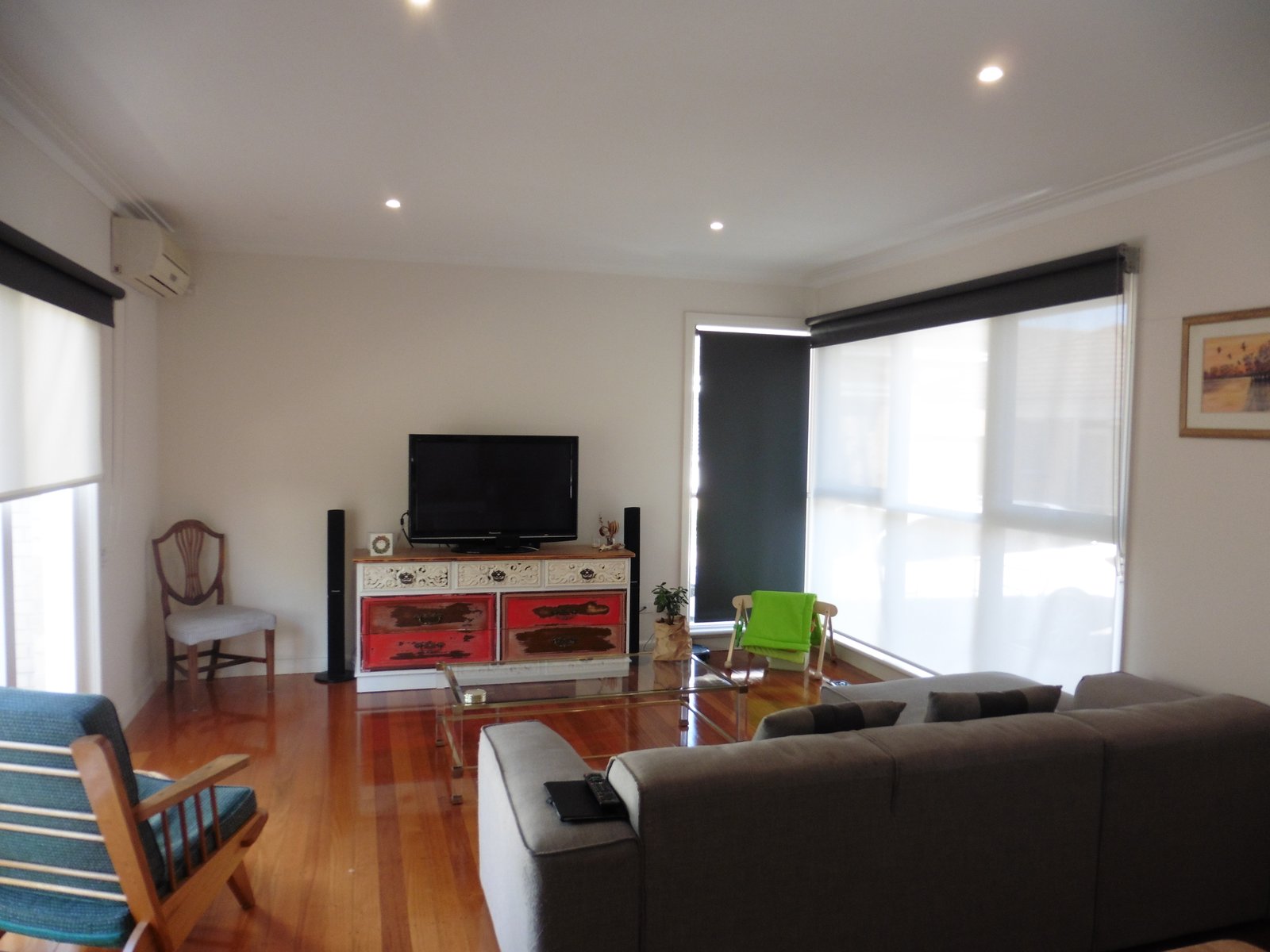 Gallery: 6/1 Brindisi Street