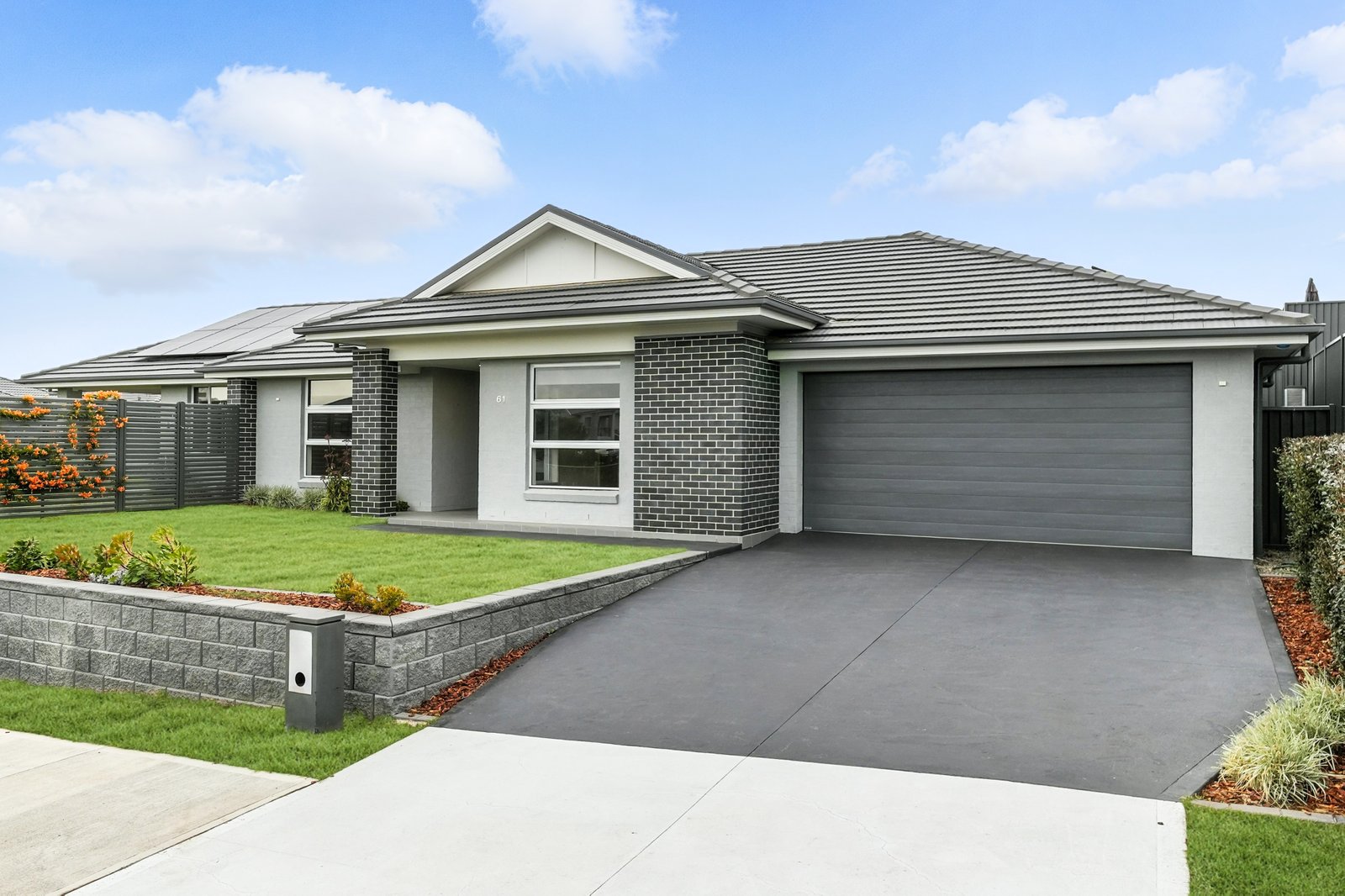 61 Bullen Dr  Silverdale 2