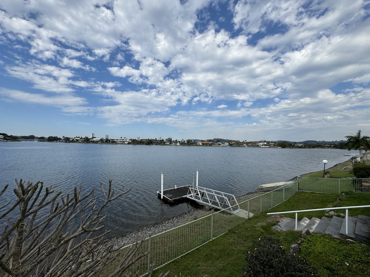 61 Cassowary Drive Burleigh Waters 3