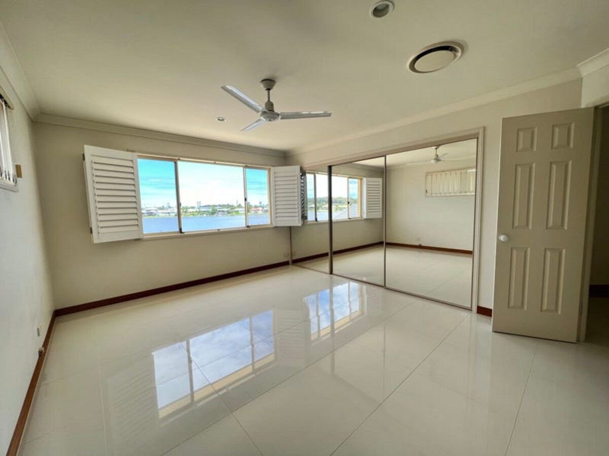 61 Cassowary Drive Burleigh Waters 12