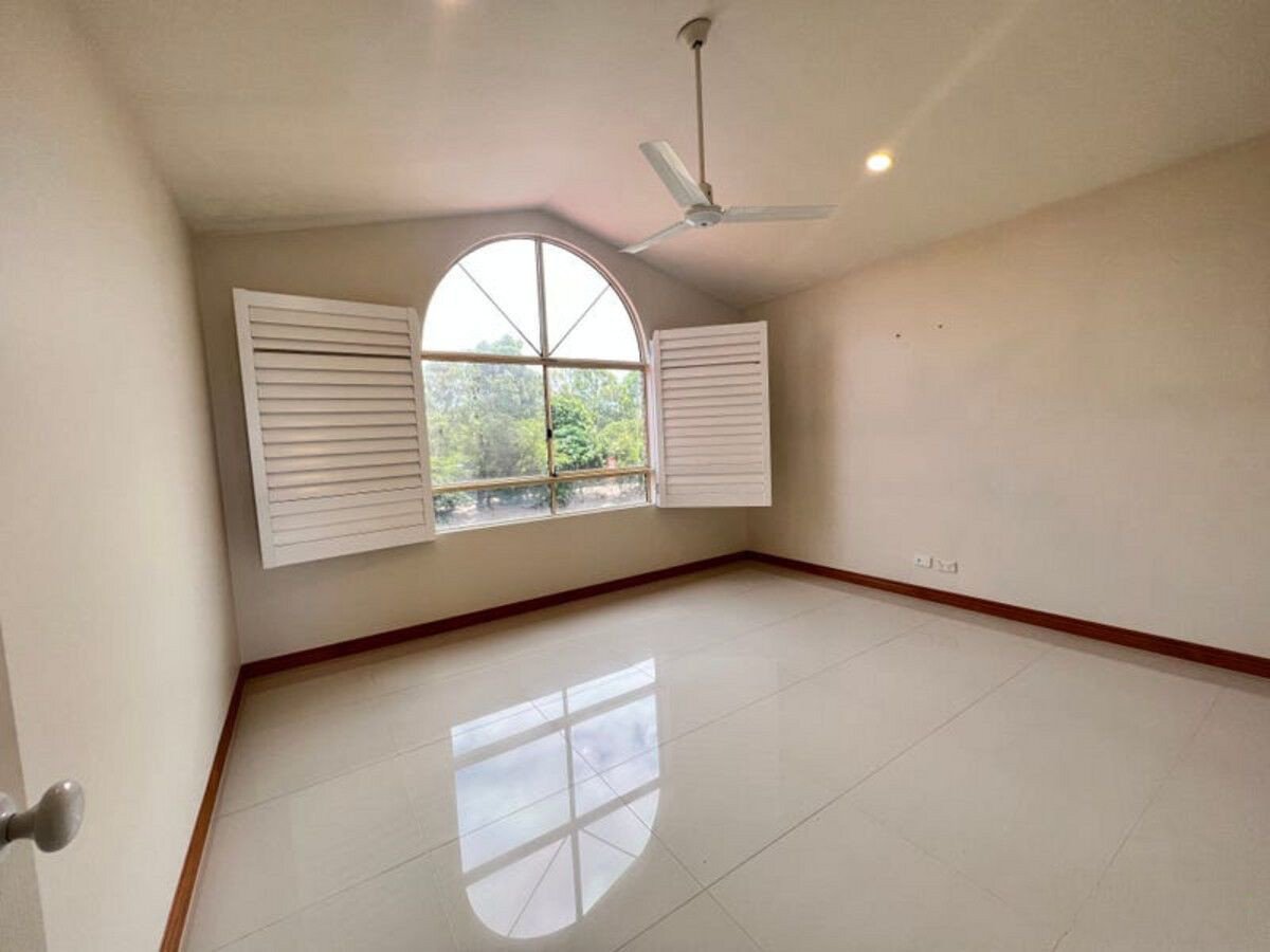 61 Cassowary Drive Burleigh Waters 14