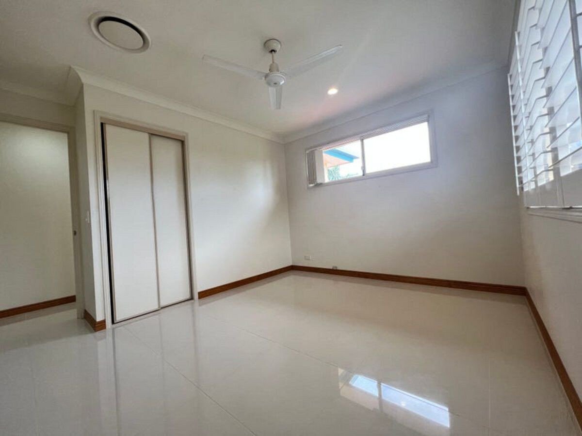 61 Cassowary Drive Burleigh Waters 17