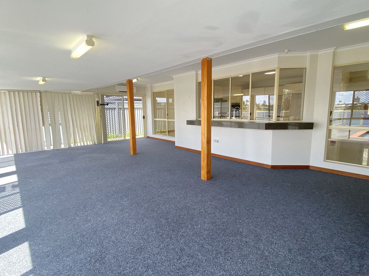 61 Cassowary Drive Burleigh Waters 18