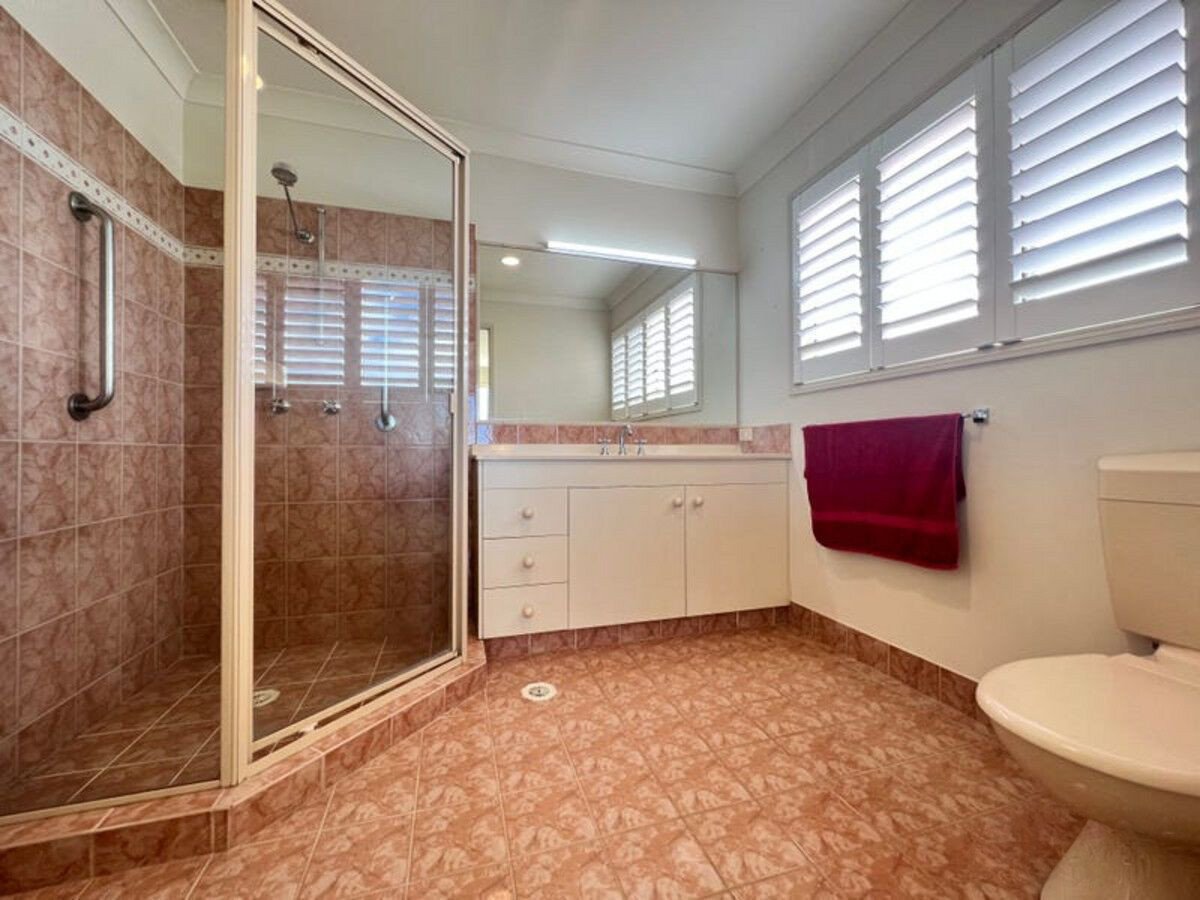 61 Cassowary Drive Burleigh Waters 20