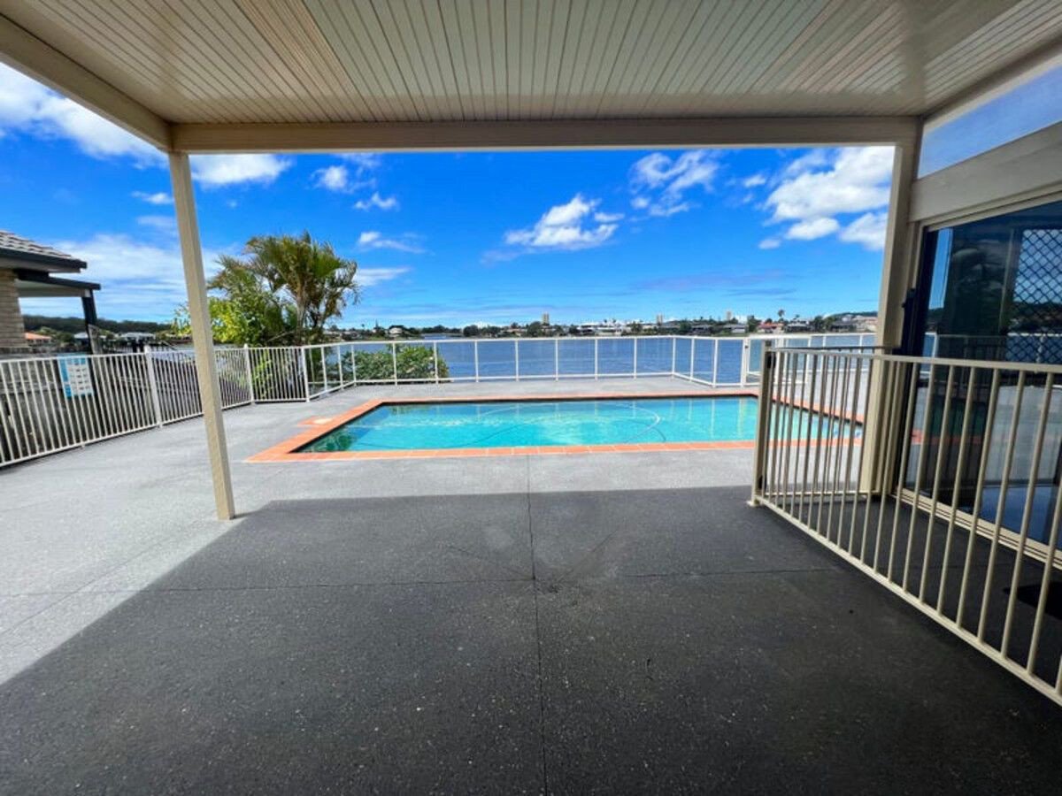 61 Cassowary Drive Burleigh Waters 22