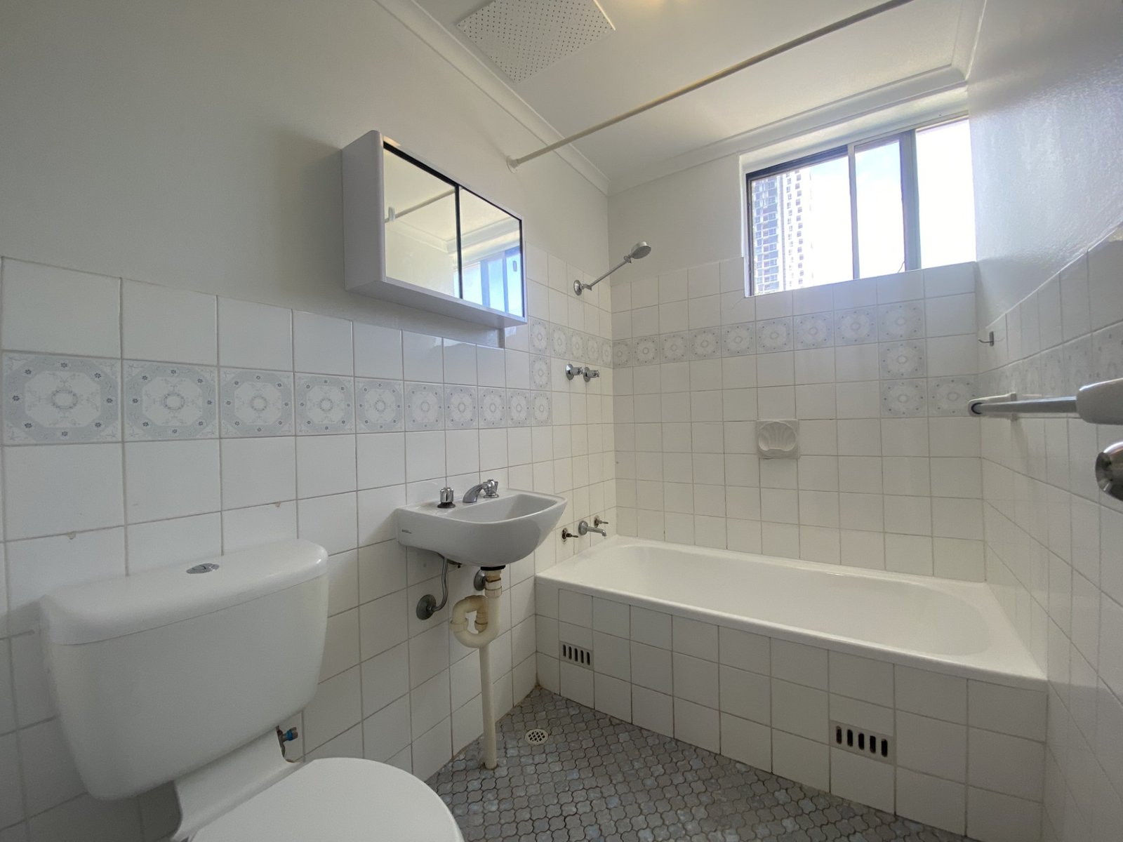 61 Castlereagh Street LIVERPOOL 5