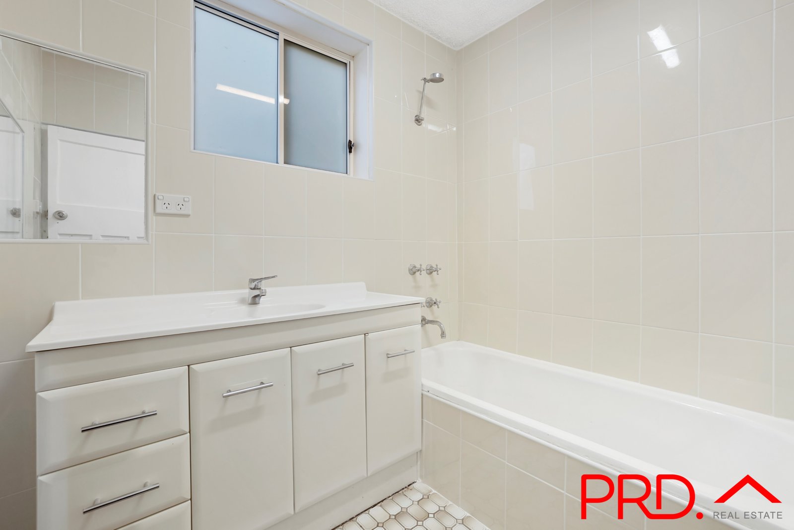 61 Church Street TAMWORTH 8