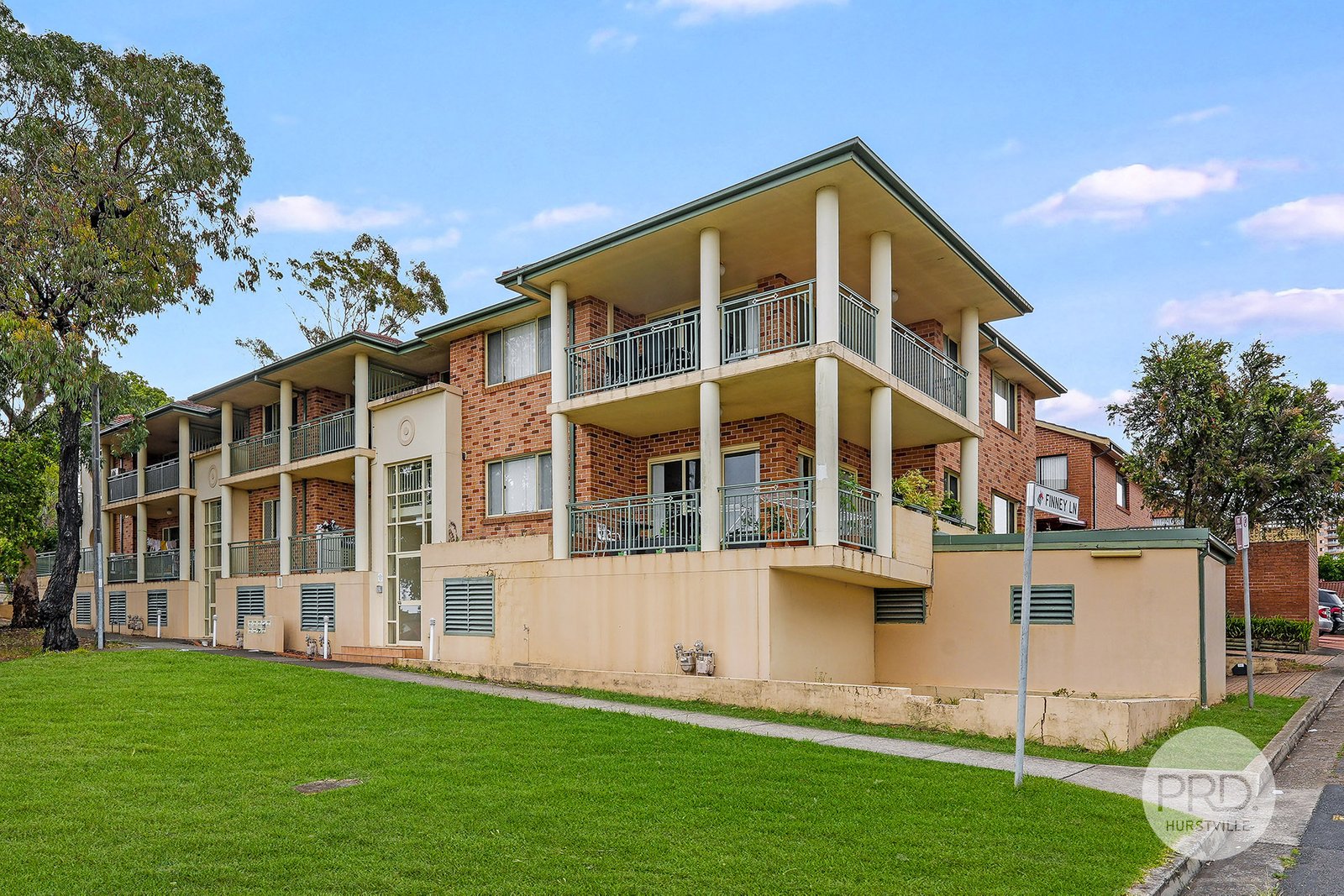 6/1 Cole Street HURSTVILLE 8