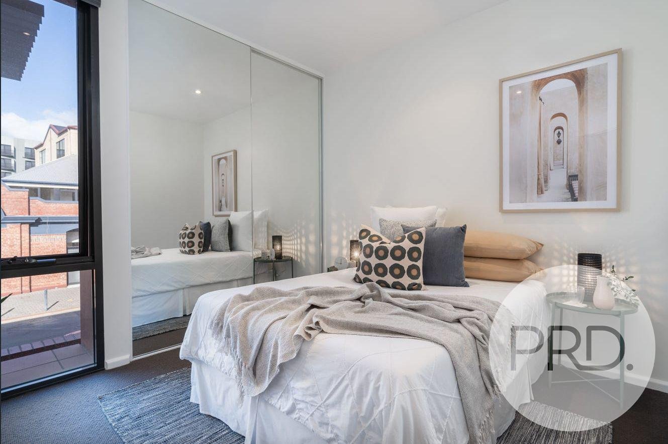 6/1 Collins Street HOBART 8