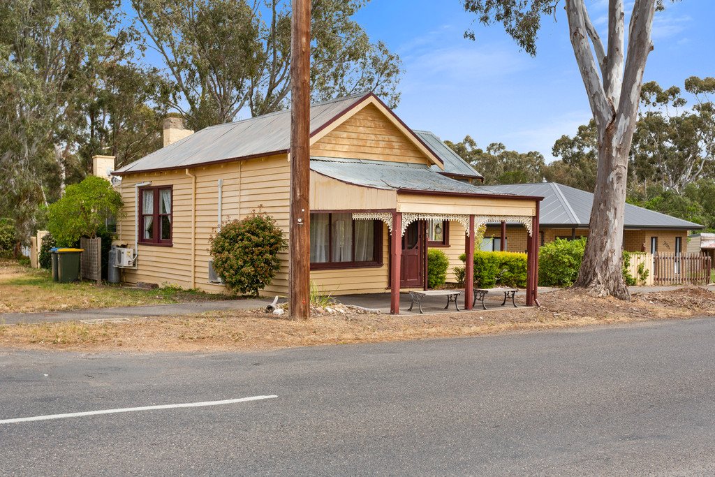 61 Commercial Road TARNAGULLA 2